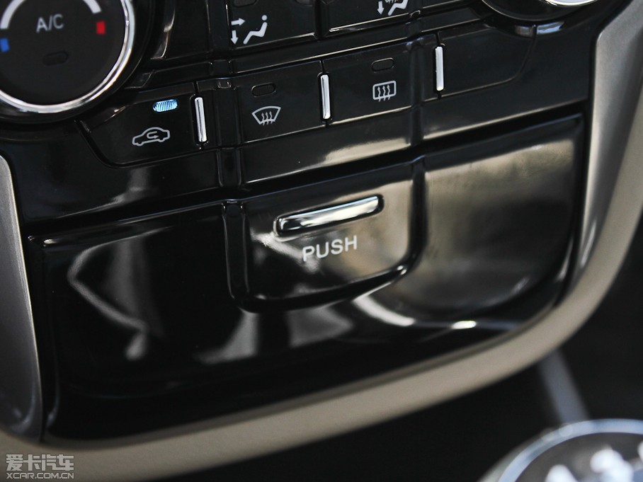 2013݄ 1.6L քӾӢ V