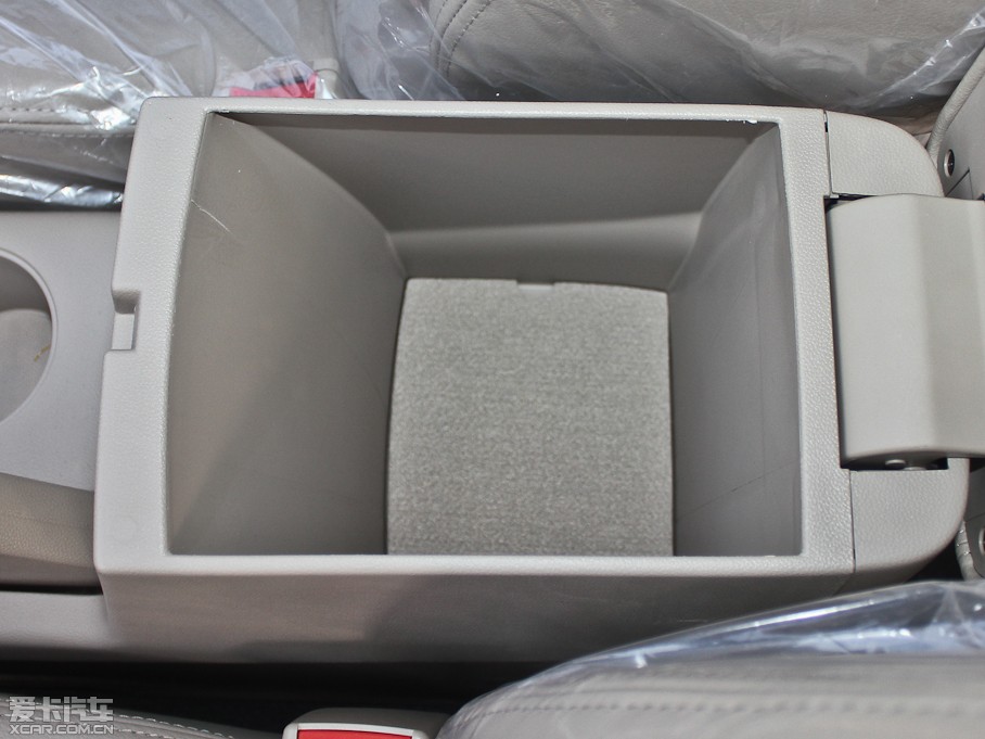 2013݄(dng) 1.6L ք(dng)Ӣ V