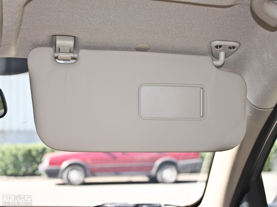 2013݄ 1.6L քӾӢ V