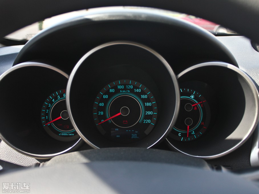 2013݄ 1.6L քӾӢ V