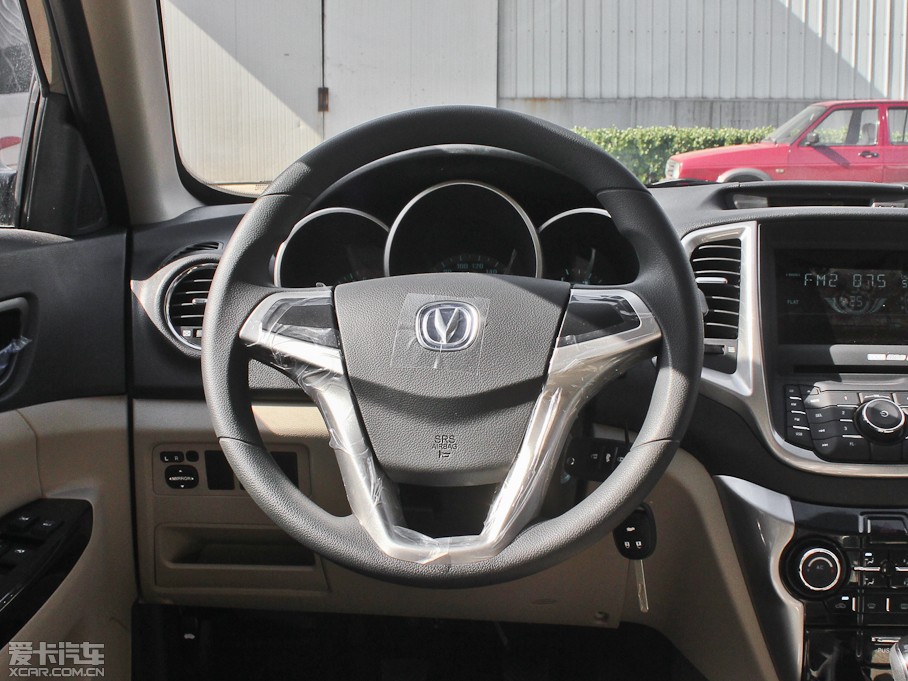 2013݄(dng) 1.6L ք(dng)Ӣ V