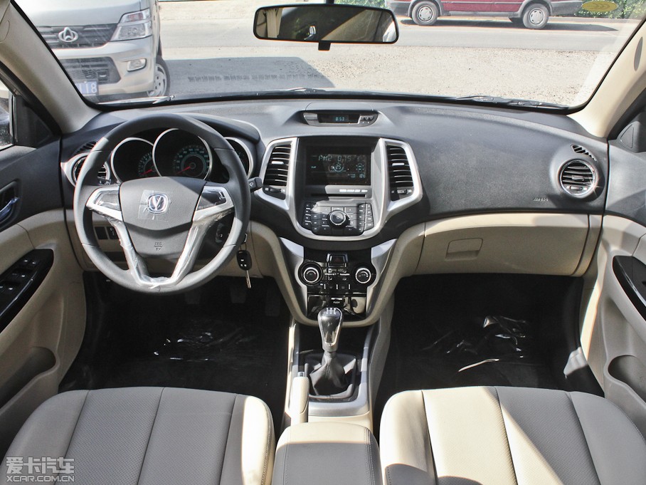 2013���݄�(d��ng) 1.6L �ք�(d��ng)��Ӣ�� ��V