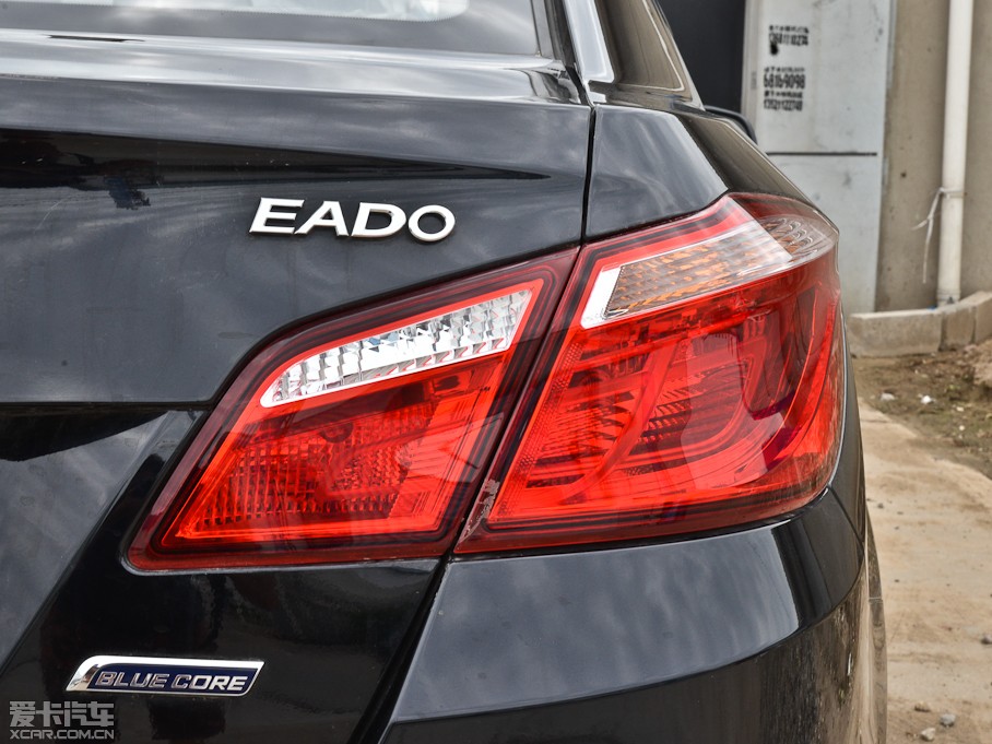 2013���݄� 1.6L �ԄӺ��A�� ��V