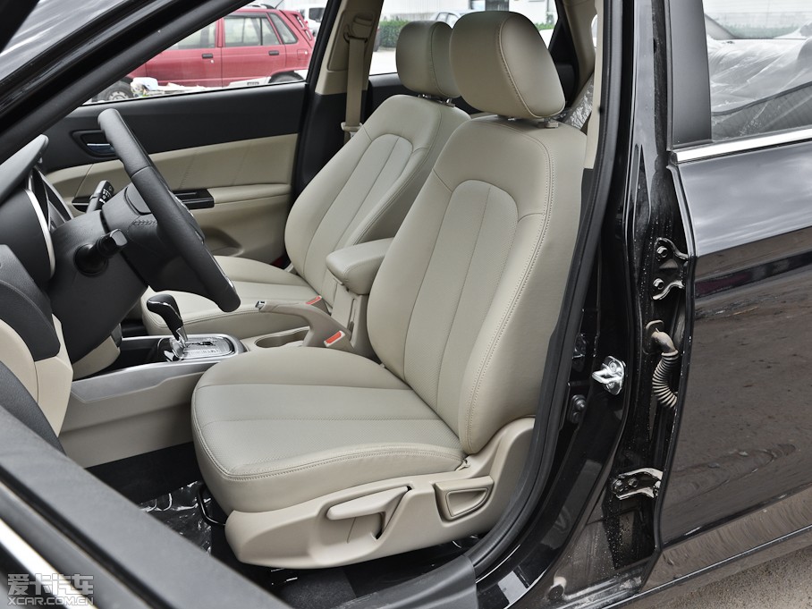 2013݄(dng) 1.6L Ԅ(dng)A V