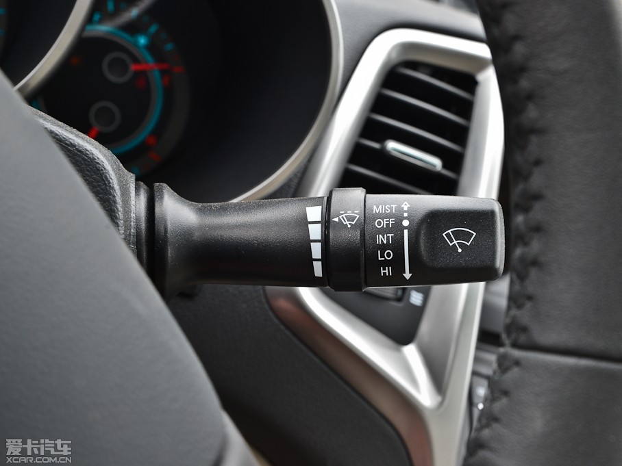 2013݄(dng) 1.6L Ԅ(dng)A V