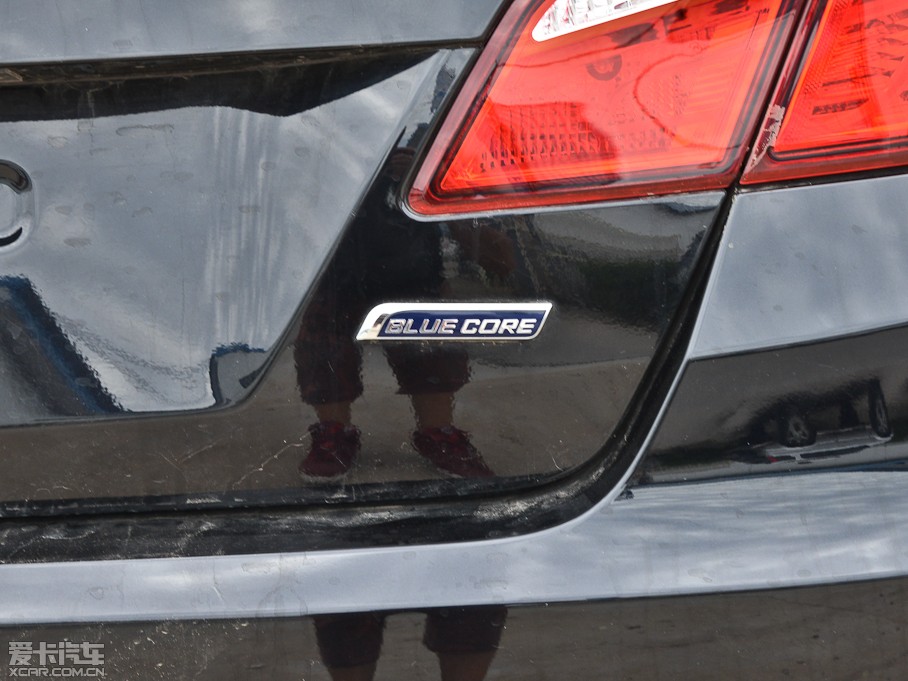 2013݄(dng) 1.6L ք(dng)A V