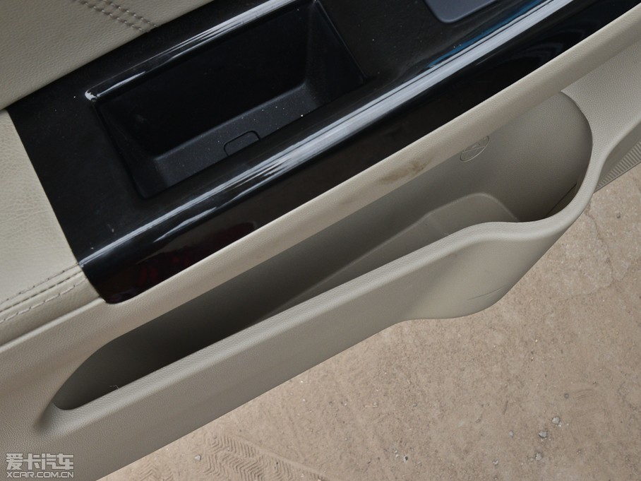 2013���݄� 1.6L �քӺ��A�� ��V