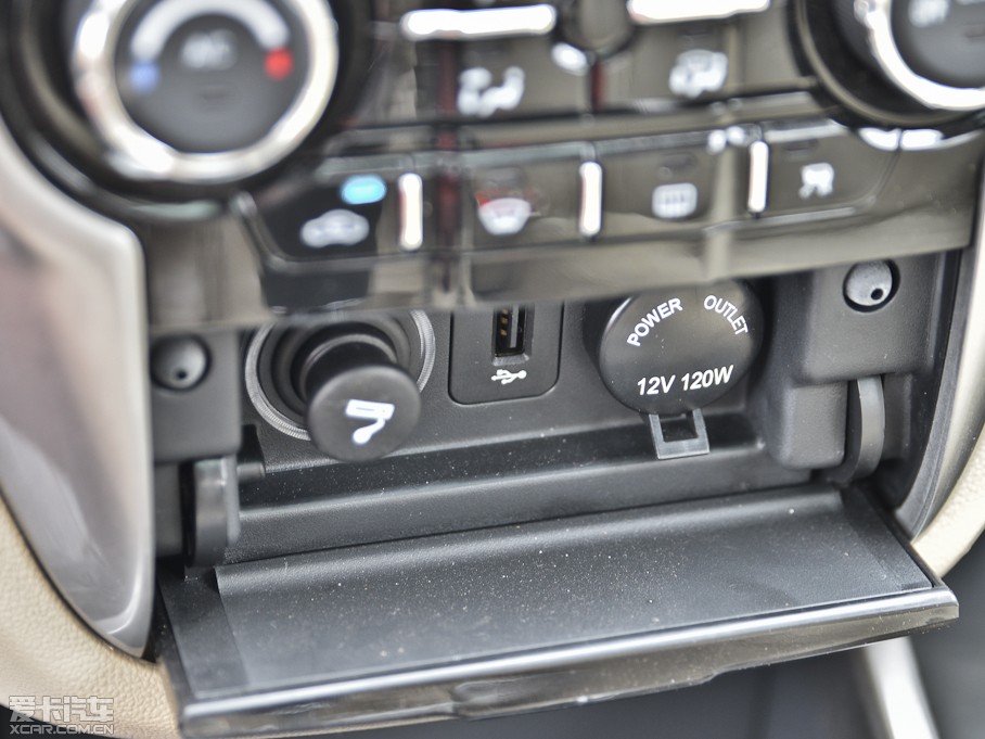 2013���݄� 1.6L �քӺ��A�� ��V