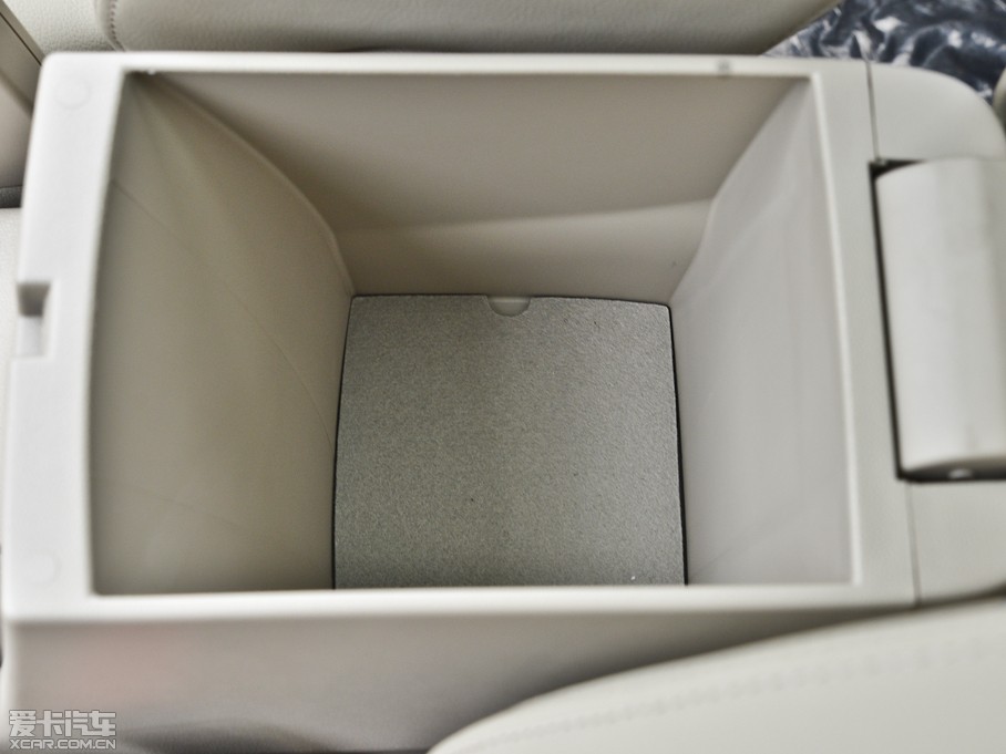 2013���݄� 1.6L �քӺ��A�� ��V