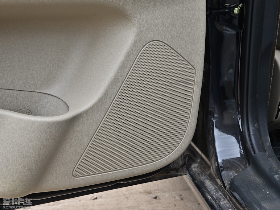 2013���݄� 1.6L �քӺ��A�� ��V