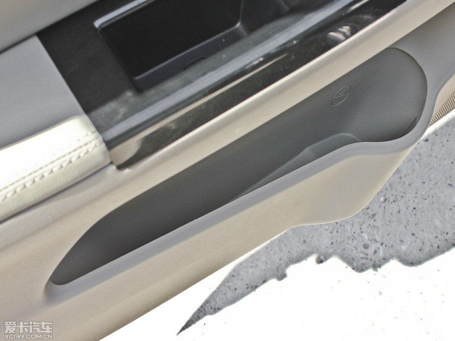 2013���݄� 1.6L �ԄӾ�Ӣ�� ��V