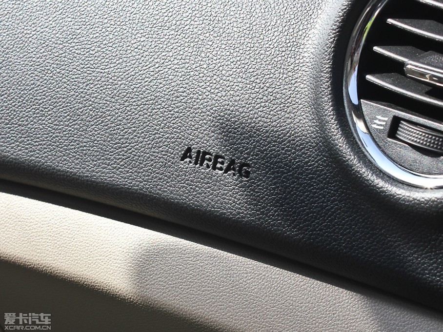 2013���݄� 1.6L �ԄӾ�Ӣ�� ��V