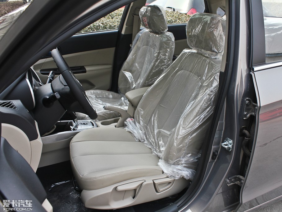 2013���݄�(d��ng) 1.6L �Ԅ�(d��ng)��Ӣ�� ��V