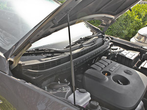 2013款1.6L 手动精英版 京V 其它