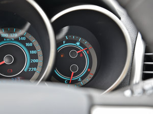 20131.6L Ԅ(dng)A V п؅^(q)