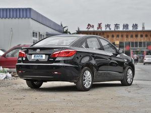2013款1.6L 手动豪华版 京V 整体外观