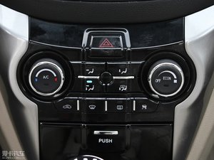 2013款1.6L 手动豪华版 京V 空调调节