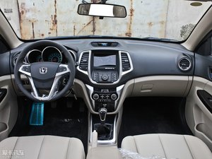 2013款1.6L 手动豪华版 京V 内饰全景