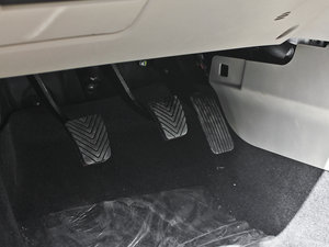 20131.6L ԄӾӢ V п؅^(q)