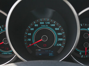 20131.6L ԄӾӢ V п؅^(q)