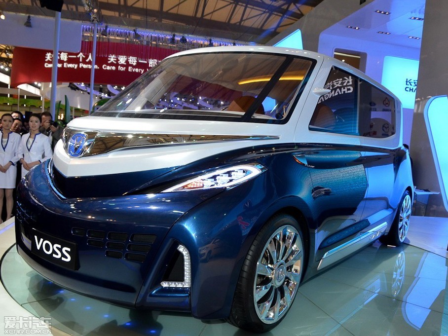 2011���L��VOSS ����܇