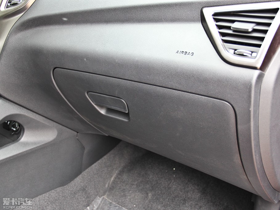 2014L(zhng)CS75 2.0L ք(dng)m (gu)IV