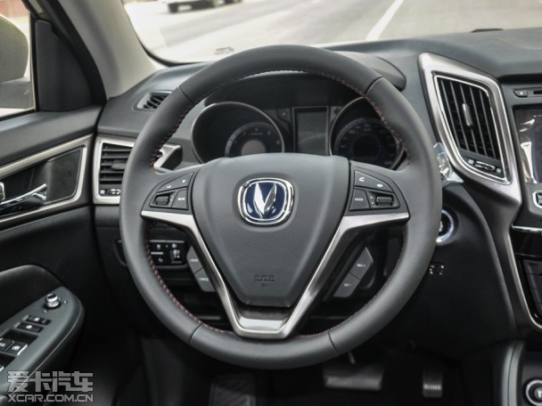 長(zhǎng)安乘用車2014款長(zhǎng)安CS75