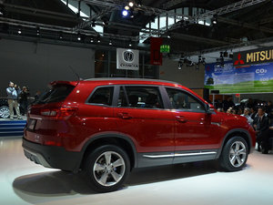2014款1.8T 自动尊贵版 国IV 整体外观