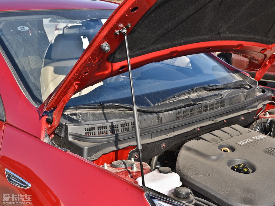 2014���݄� 1.6L �քӺ��A�� 