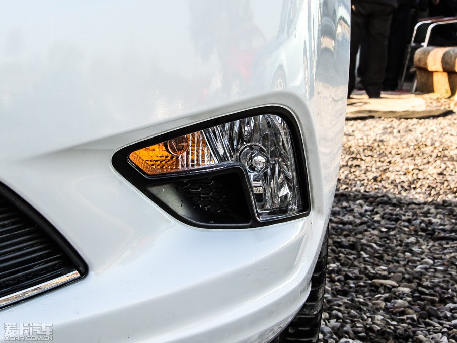 2014���݄� 1.6L �ք����F�� 