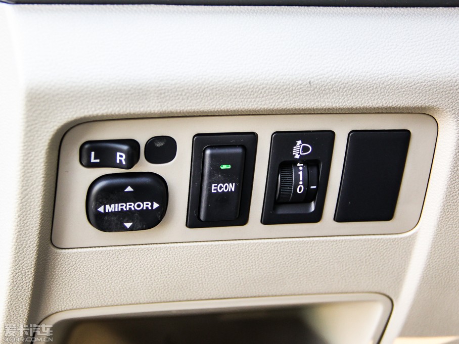 2014���݄� 1.6L �ք����F�� 