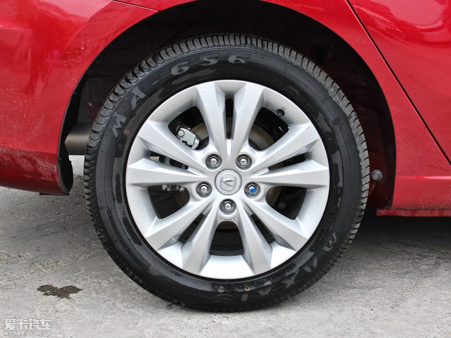 2014���݄� 1.6L �ԄӺ��A�� ��V