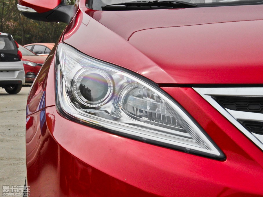 2014���݄� 1.6L �ԄӺ��A�� ��V