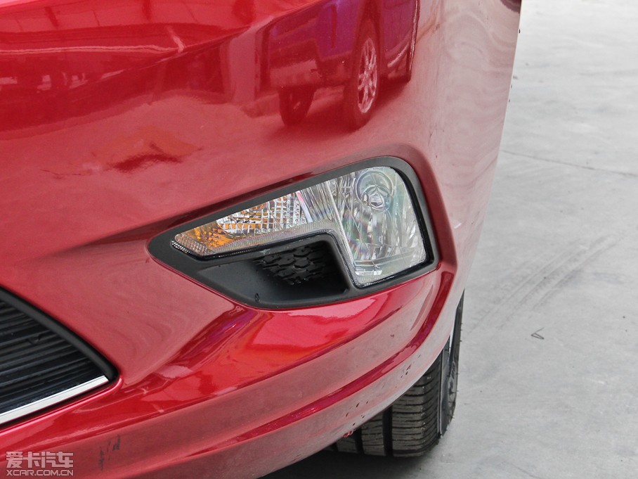 2014���݄� 1.6L �ԄӺ��A�� ��V