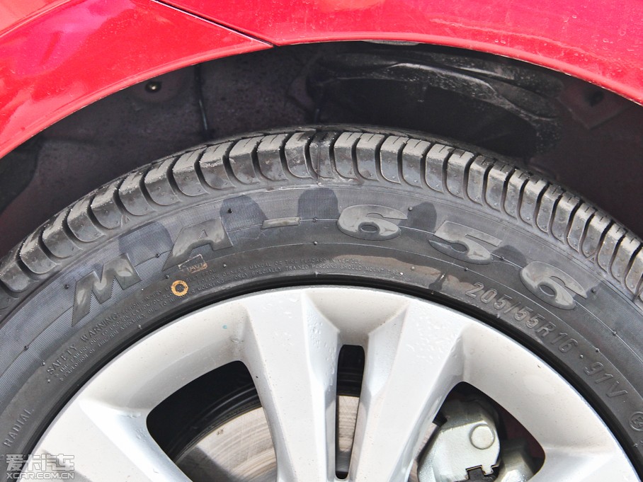 2014���݄� 1.6L �ԄӺ��A�� ��V