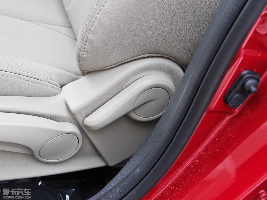 2014݄(dng) 1.6L Ԅ(dng)A V