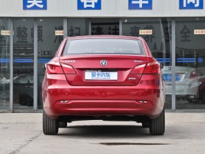 長安乘用車2014款逸動