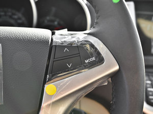 2014款1.6L 手动精英版  中控区