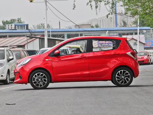 2014款1.4L 手动尊贵版 正侧（左）