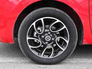 2014款1.4L 手动尊贵版 轮圈
