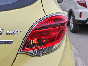 2014款1.4L IMT尊贵版 尾灯
