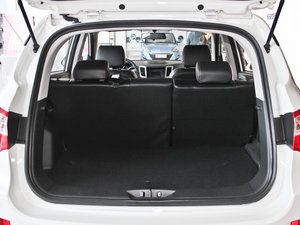 2014款1.6L 手动豪华版 行李厢空间
