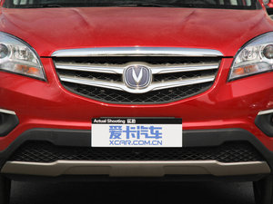 2014款1.6L 自动豪华导航版 中网