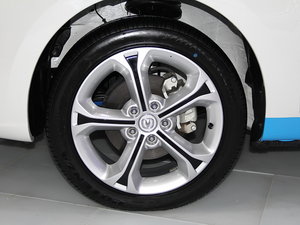 2014款基本型 细节外观