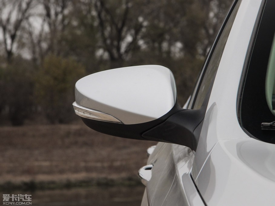 2015?li)V7 1.6L ք(dng)(l)Ȥ (gu)IV