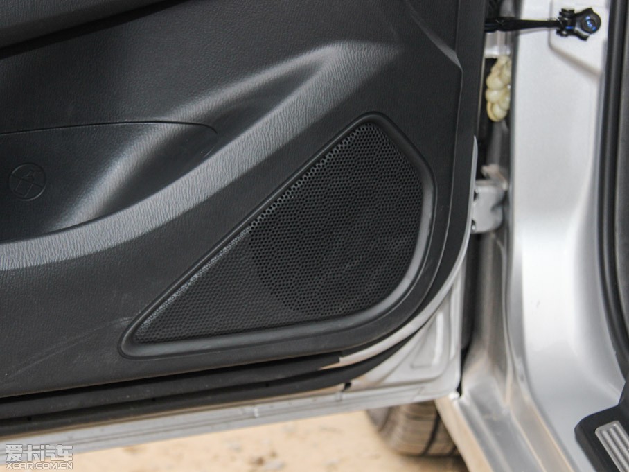 2015���V7 1.6L �քӘ�Ȥ�� ��IV