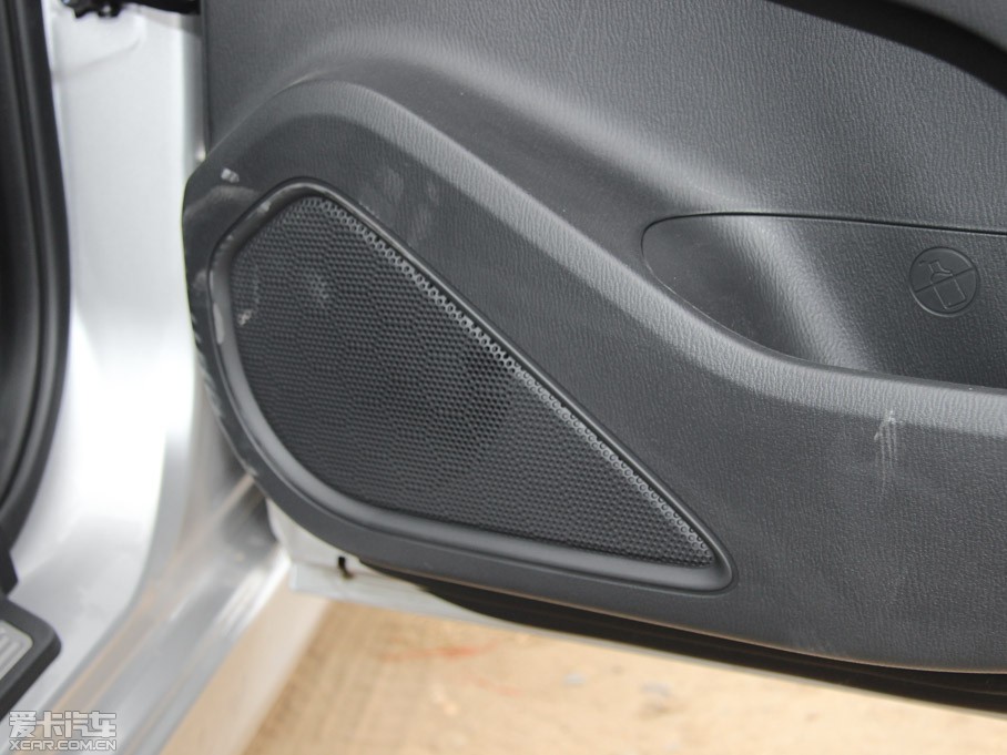 2015���V7 1.6L �քӘ�Ȥ�� ��IV