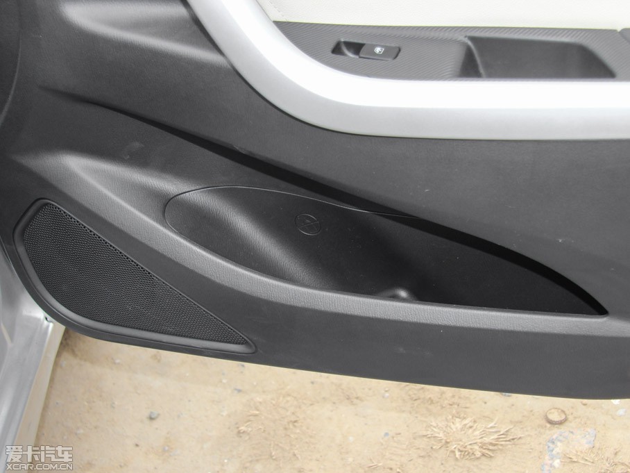 2015���V7 1.6L �քӘ�Ȥ�� ��IV