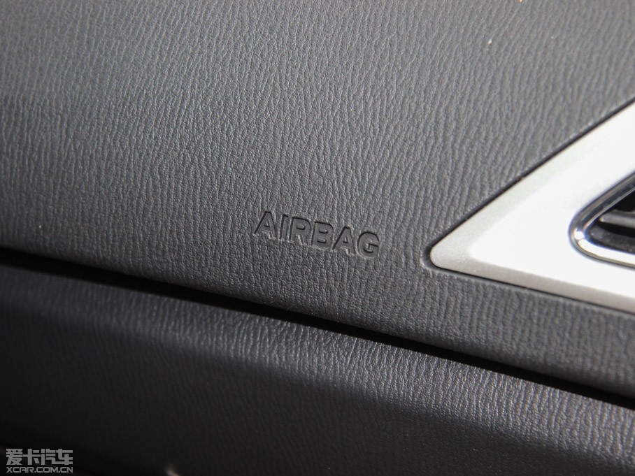 2015���V7 1.6L �քӘ�Ȥ�� ��IV