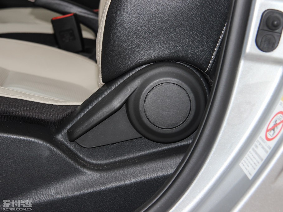 2015���V7 1.6L �ք�(d��ng)��Ȥ�� ��IV